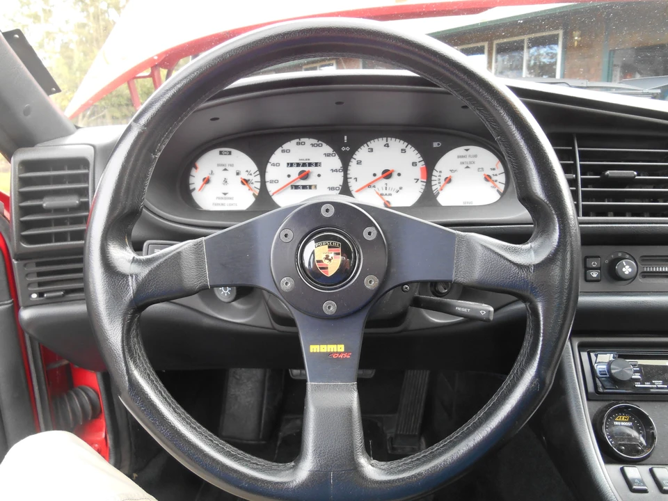 1986 Porsche 944 Turbo - Image 16 of 31
