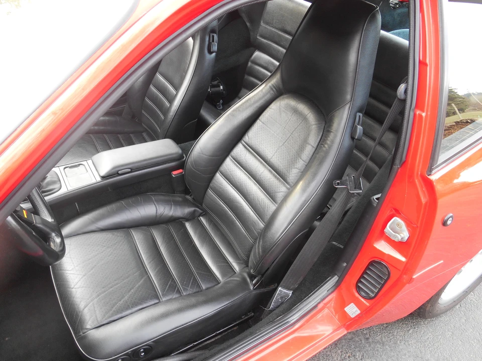 1986 Porsche 944 Turbo - Image 24 of 31