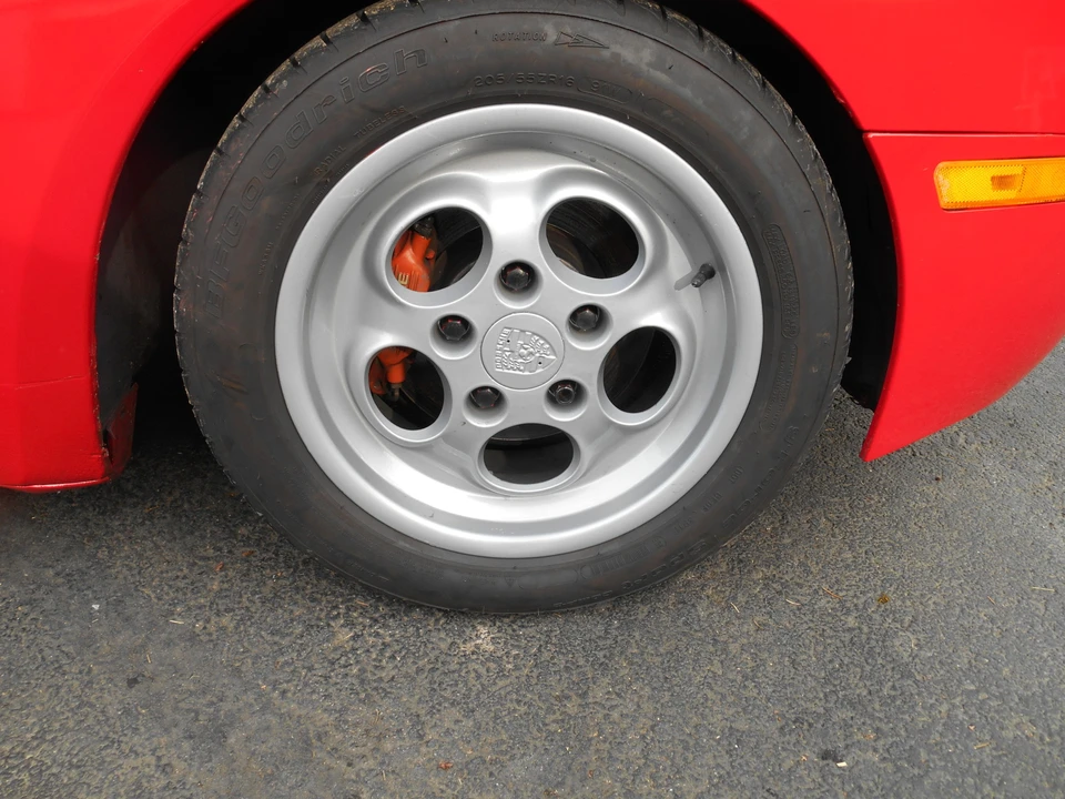 1986 Porsche 944 Turbo - Image 12 of 31