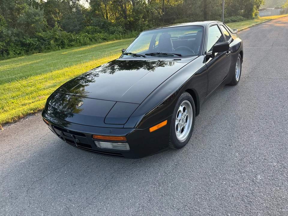 1986 Porsche 944 Turbo - Image 19 of 31