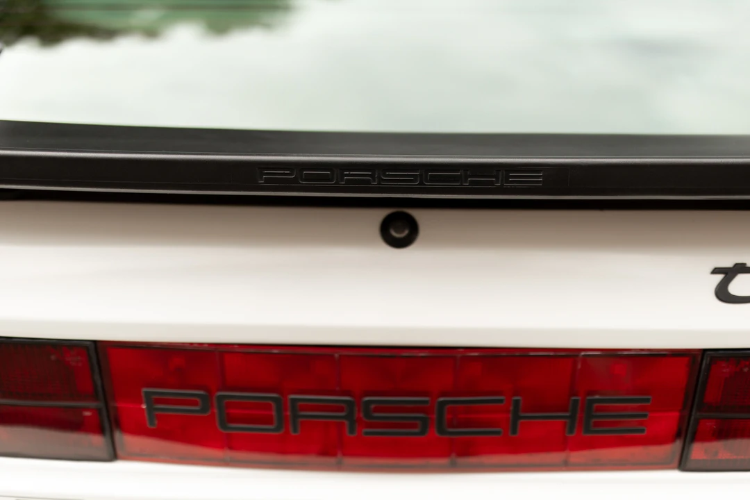 1986 Porsche 944 Turbo - Image 26 of 31