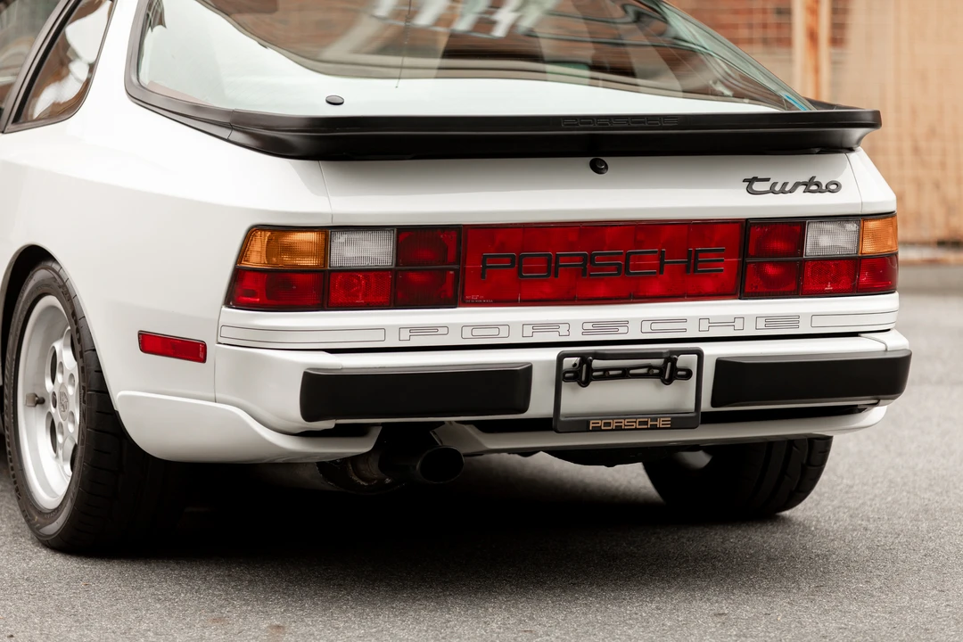 1986 Porsche 944 Turbo - Image 20 of 31