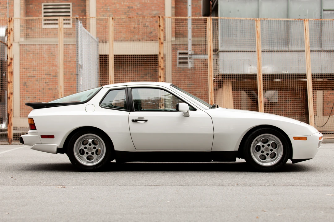 1986 Porsche 944 Turbo - Image 4 of 31