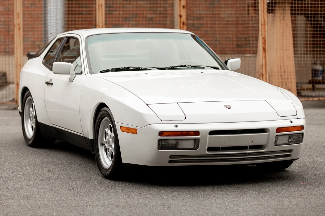 1986 Porsche 944 Turbo - Image 5 of 31
