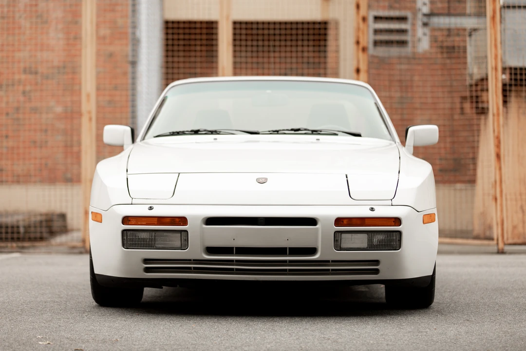 1986 Porsche 944 Turbo - Image 6 of 31