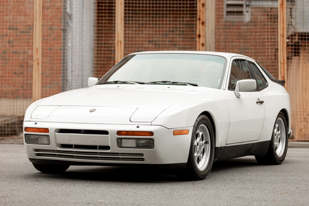 1986 Porsche 944 Turbo - Image 14 of 31