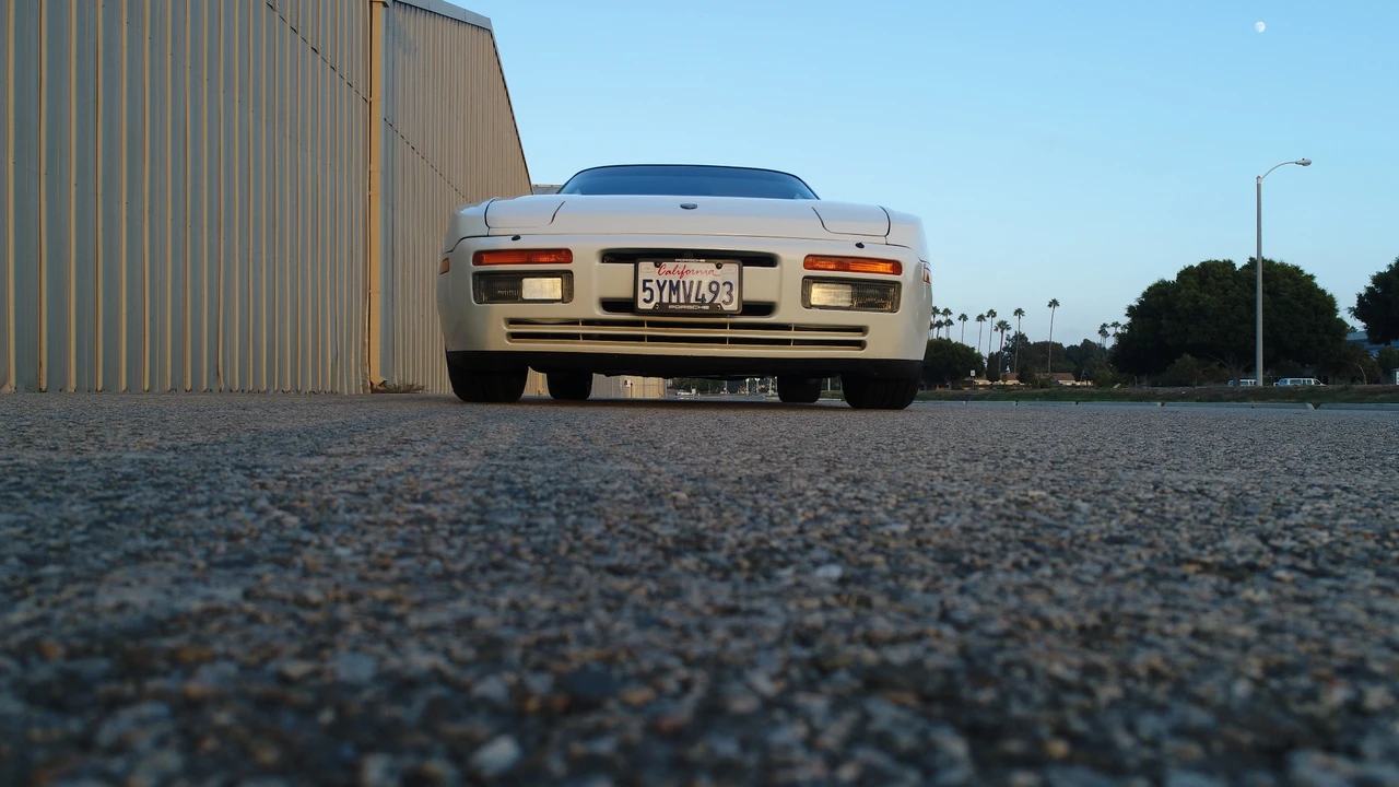 1986 Porsche 944 Turbo - Image 12 of 31