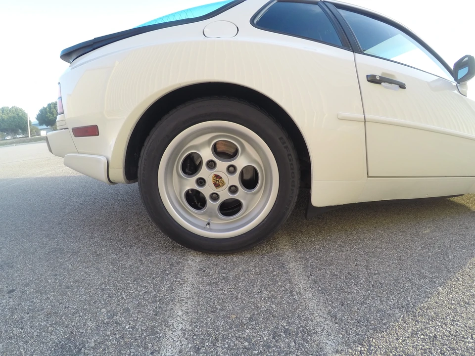 1986 Porsche 944 Turbo - Image 16 of 31