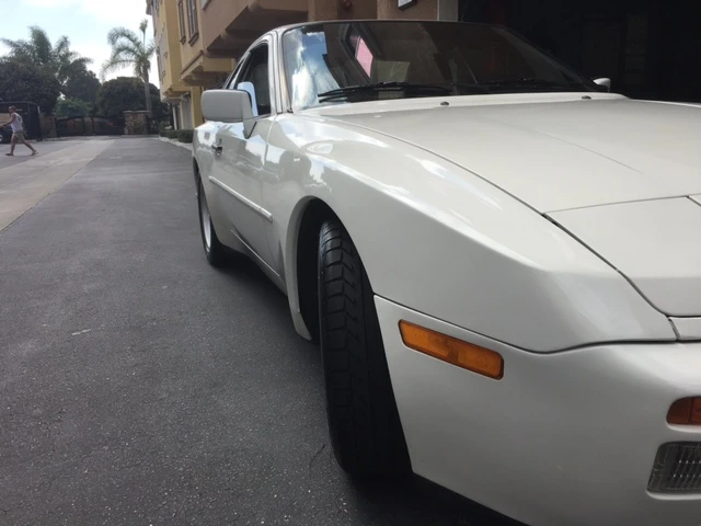 1986 Porsche 944 Turbo - Image 19 of 31
