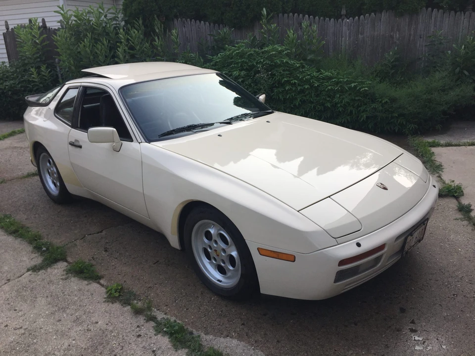 1986 Porsche 944 Turbo - Image 11 of 31