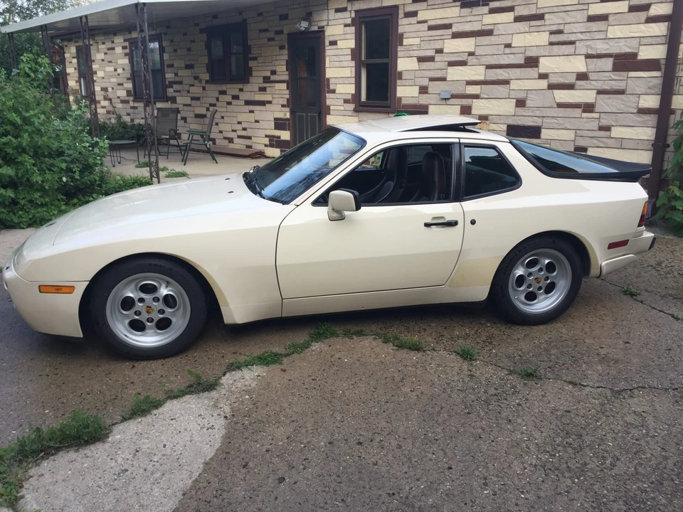 1986 Porsche 944 Turbo - Image 25 of 31