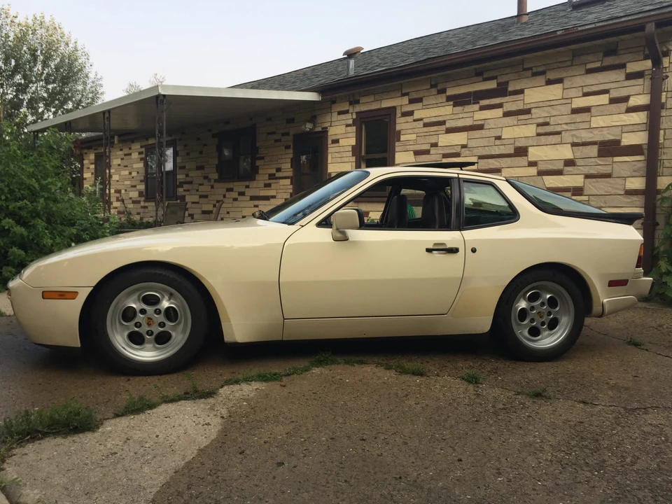 1986 Porsche 944 Turbo - Image 26 of 31