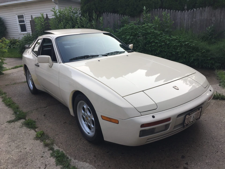 1986 Porsche 944 Turbo - Image 10 of 31