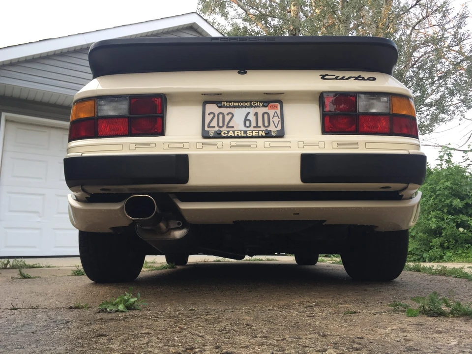 1986 Porsche 944 Turbo - Image 19 of 31