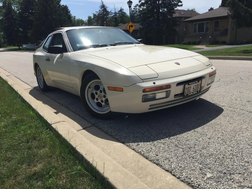 1986 Porsche 944 Turbo - Image 8 of 31