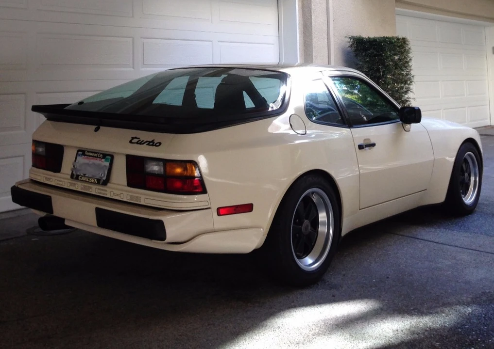 1986 Porsche 944 Turbo - Image 27 of 31