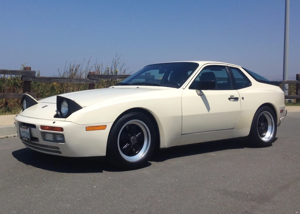 1986 Porsche 944 Turbo - Image 15 of 31