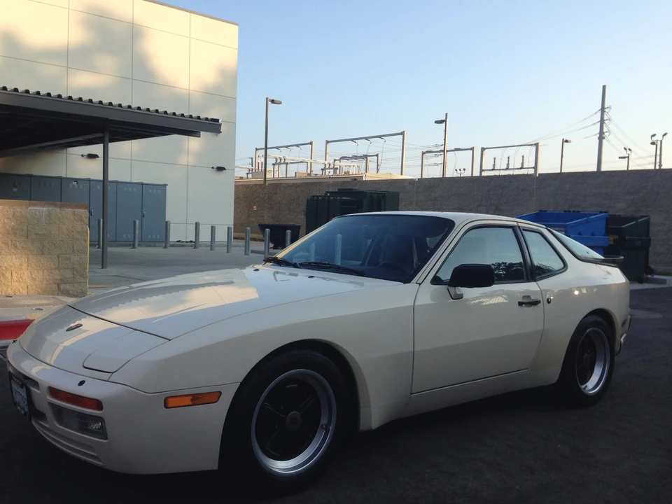 1986 Porsche 944 Turbo - Image 21 of 31
