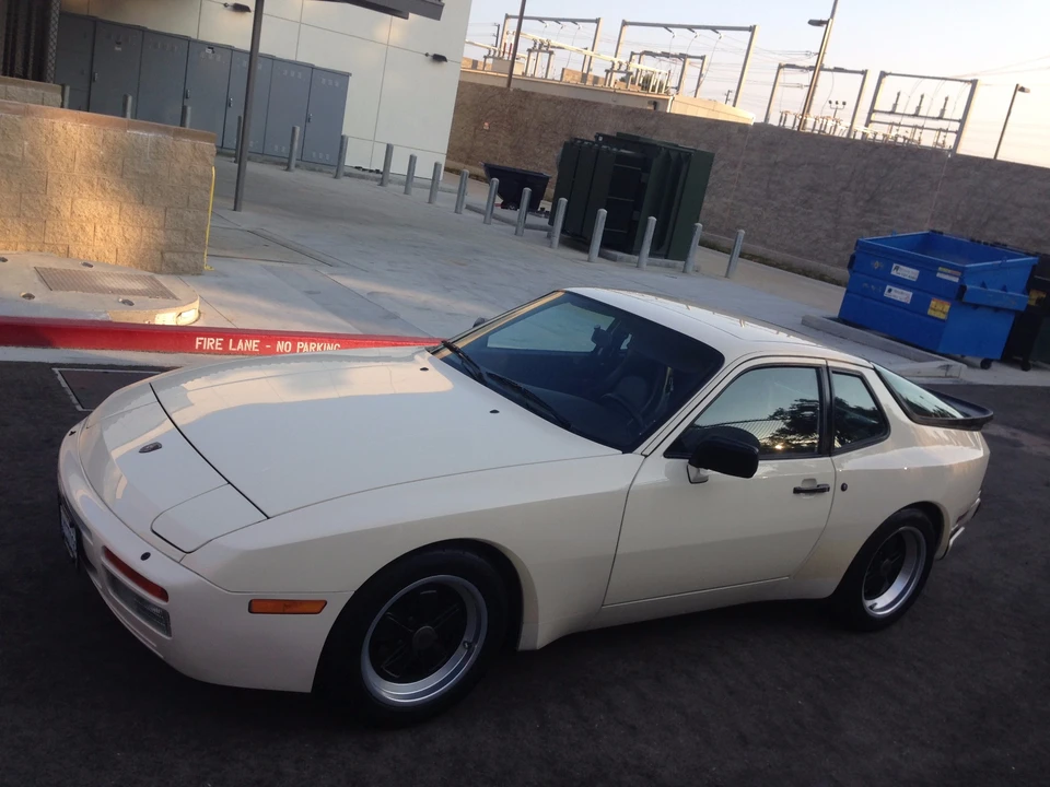 1986 Porsche 944 Turbo - Image 22 of 31