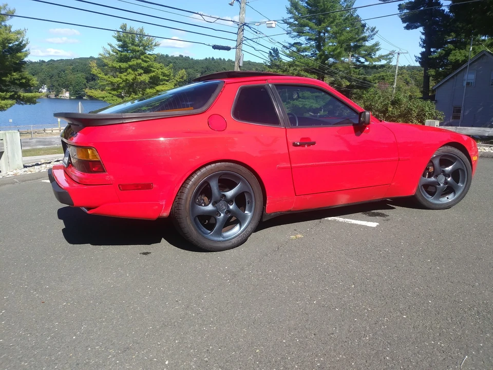 1986 Porsche 944 Turbo - Image 18 of 31