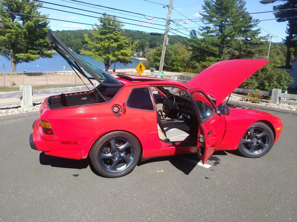 1986 Porsche 944 Turbo - Image 19 of 31