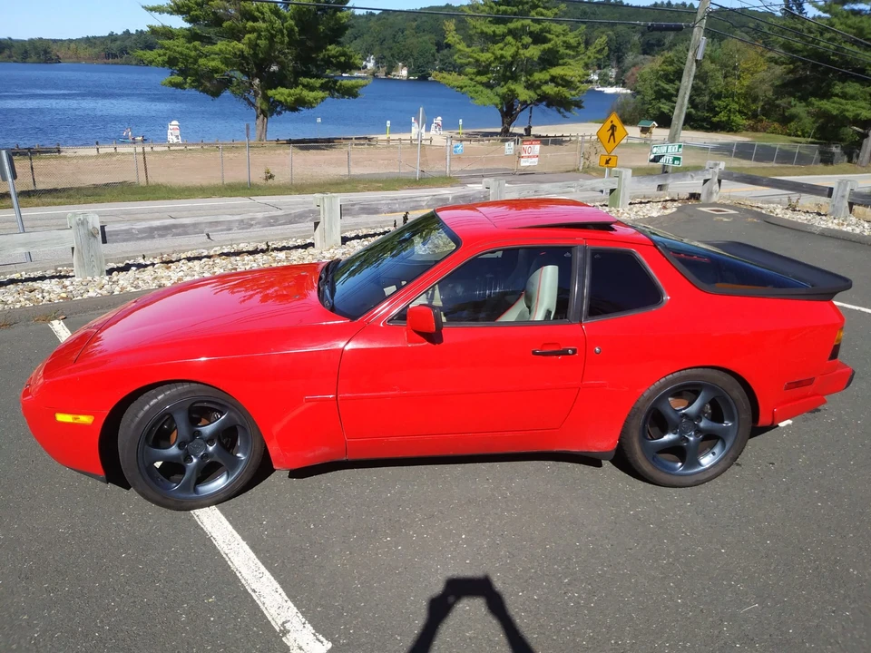 1986 Porsche 944 Turbo - Image 11 of 31