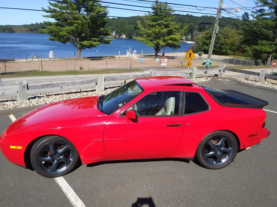 1986 Porsche 944 Turbo - Image 8 of 31