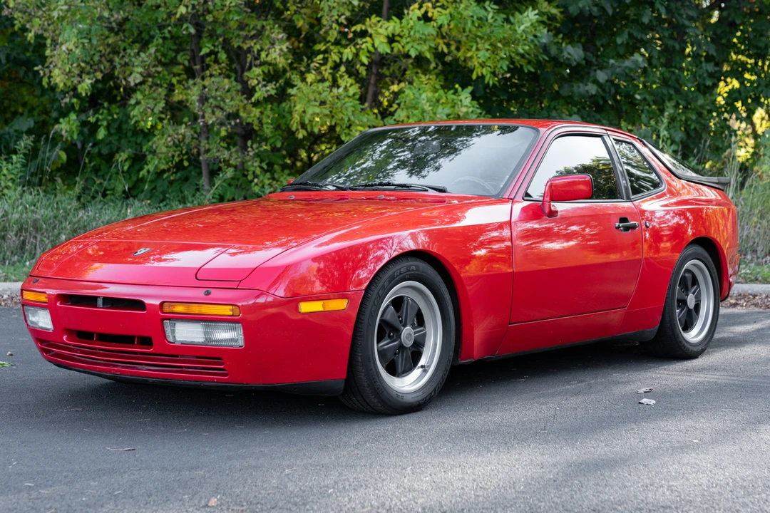 1986 Porsche 944 Turbo - Image 2 of 31