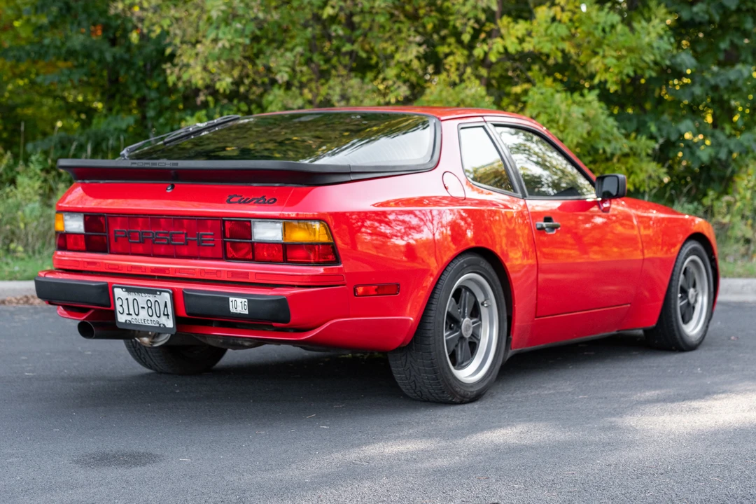 1986 Porsche 944 Turbo - Image 5 of 31