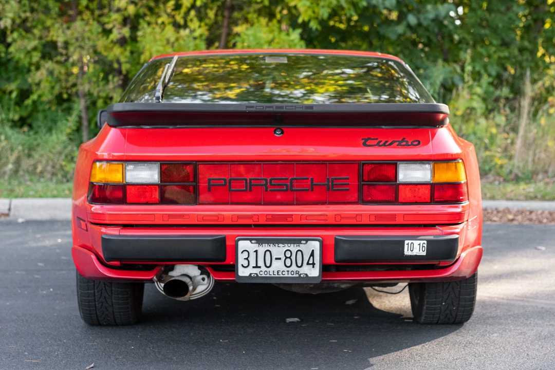 1986 Porsche 944 Turbo - Image 8 of 31
