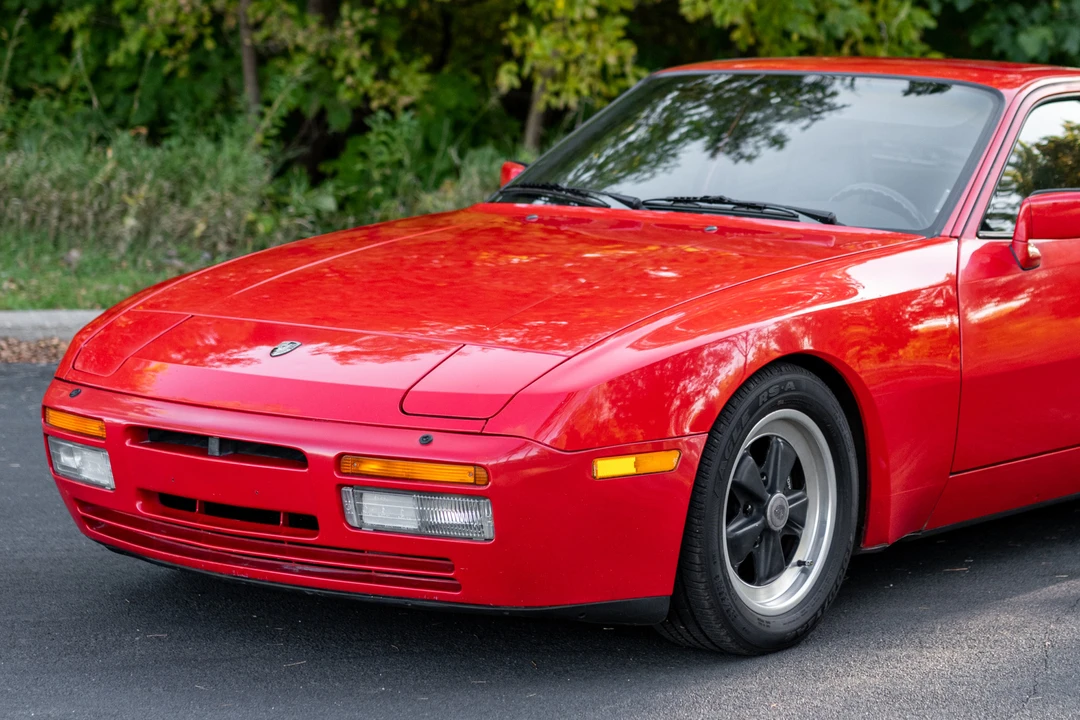 1986 Porsche 944 Turbo - Image 9 of 31