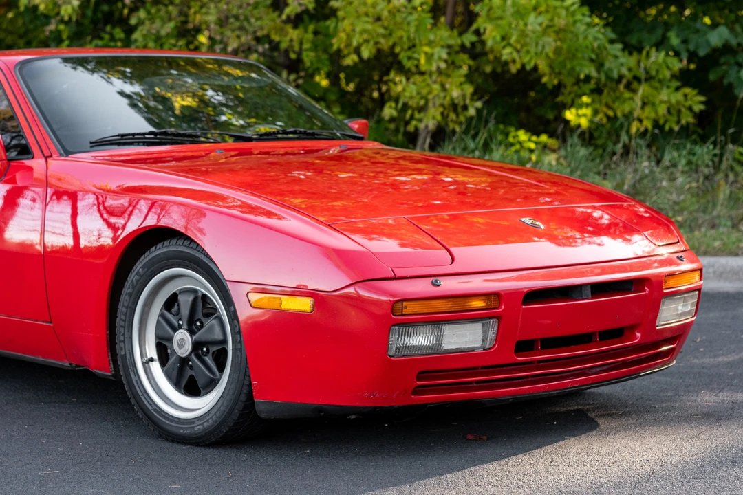 1986 Porsche 944 Turbo - Image 10 of 31