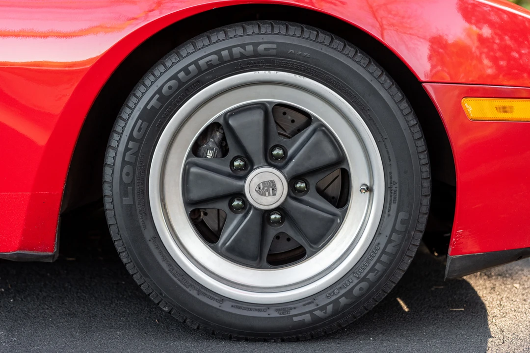 1986 Porsche 944 Turbo - Image 15 of 31
