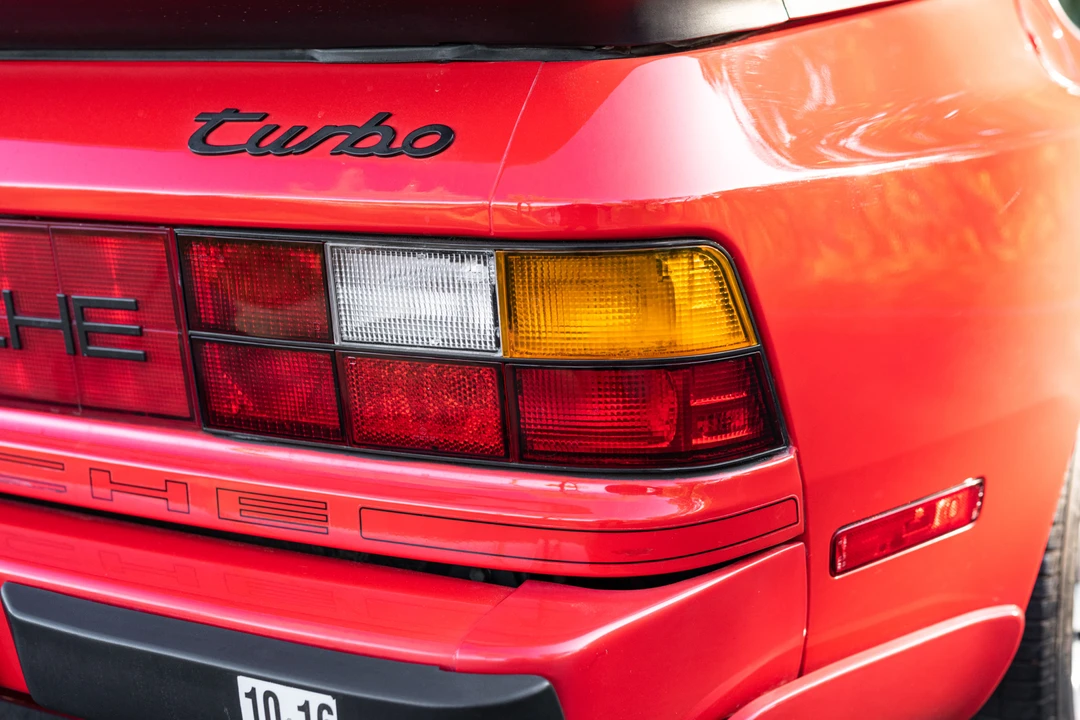 1986 Porsche 944 Turbo - Image 24 of 31