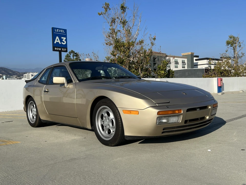 1986 Porsche 944 Turbo - Image 28 of 31