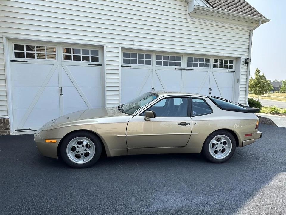 1986 Porsche 944 Turbo - Image 15 of 31