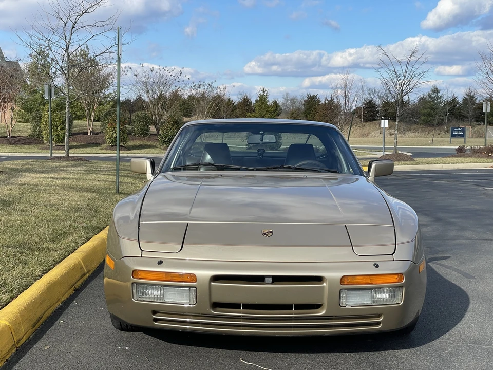 1986 Porsche 944 Turbo - Image 11 of 31