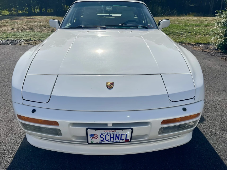 1986 Porsche 944 Turbo - Image 8 of 31