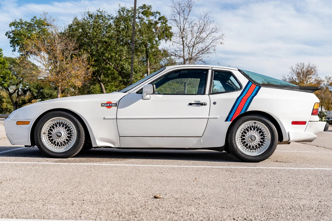 1986 Porsche 944 Turbo - Image 8 of 31