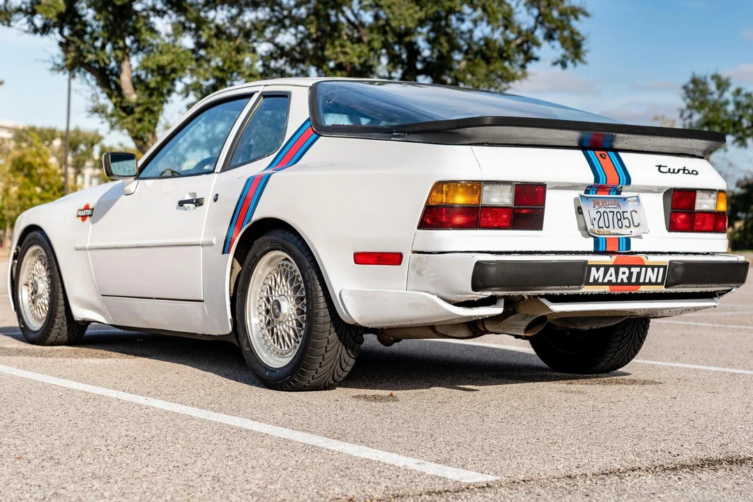 1986 Porsche 944 Turbo - Image 4 of 31