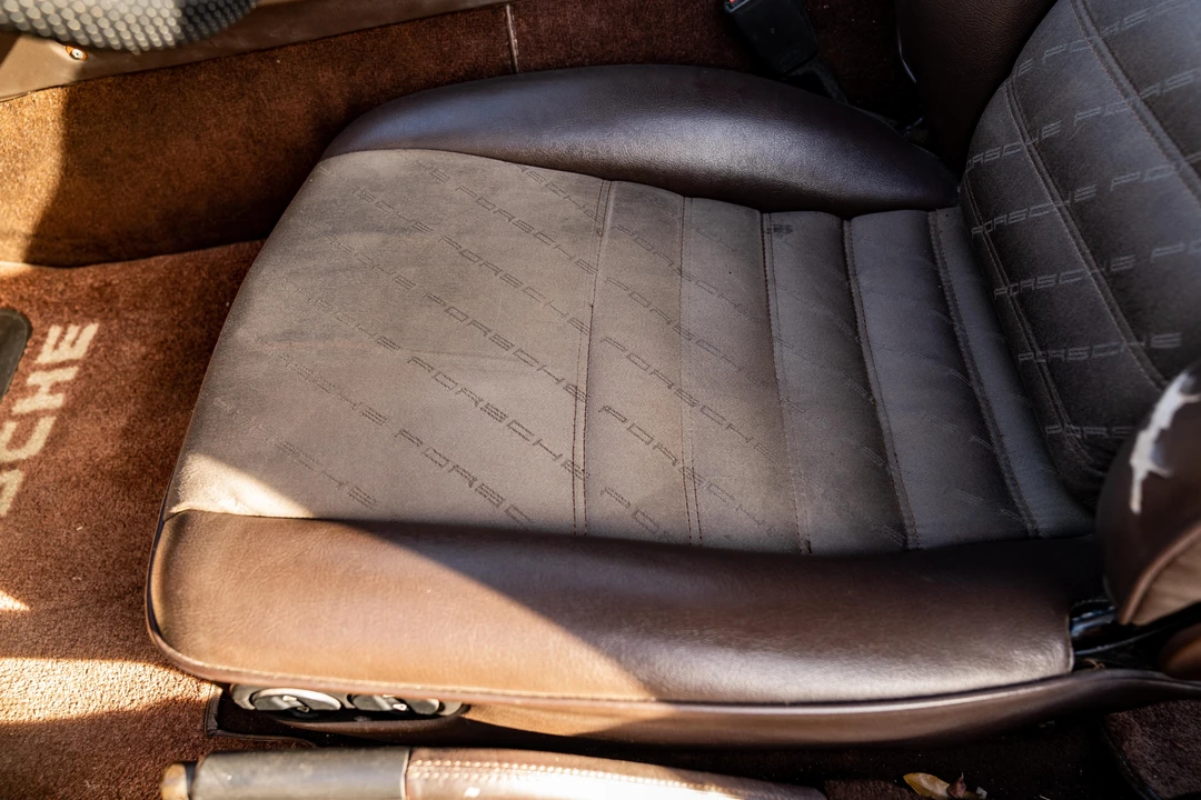 1986 Porsche 944 Turbo - Image 30 of 31