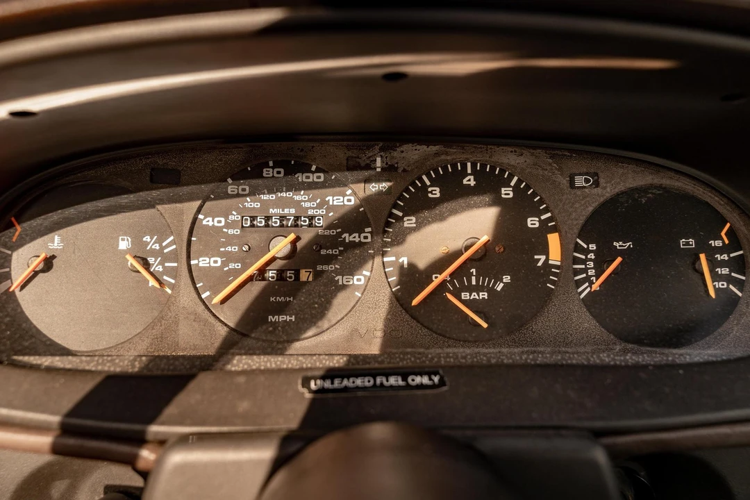 1986 Porsche 944 Turbo - Image 26 of 31