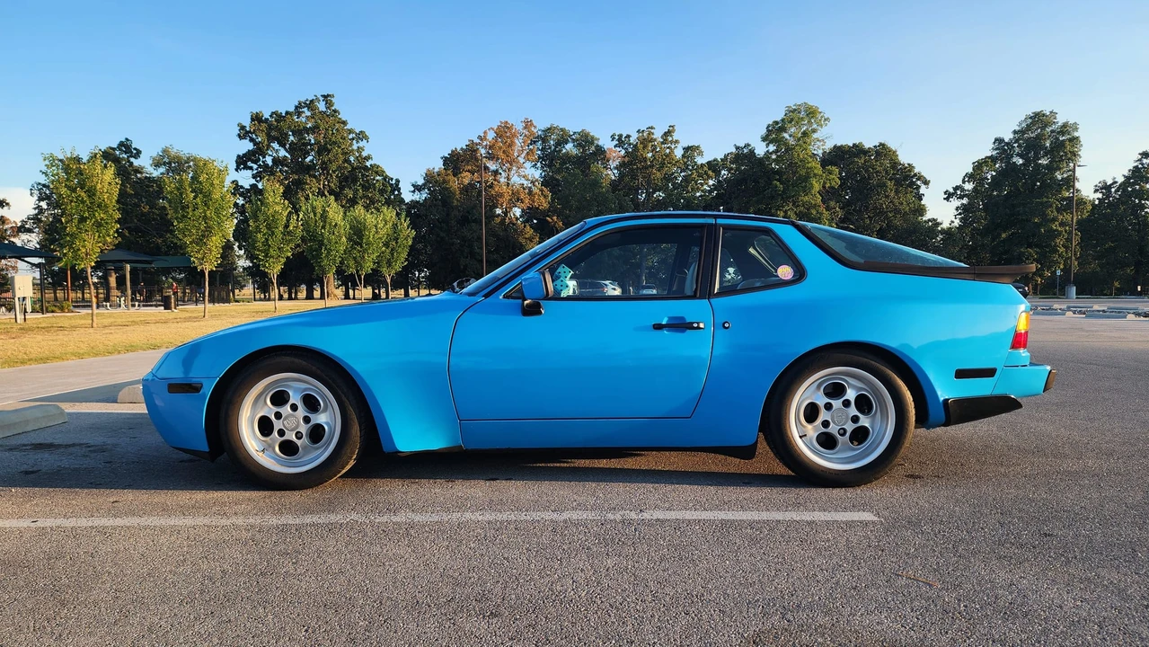 1986 Porsche 944 Turbo - Image 7 of 31