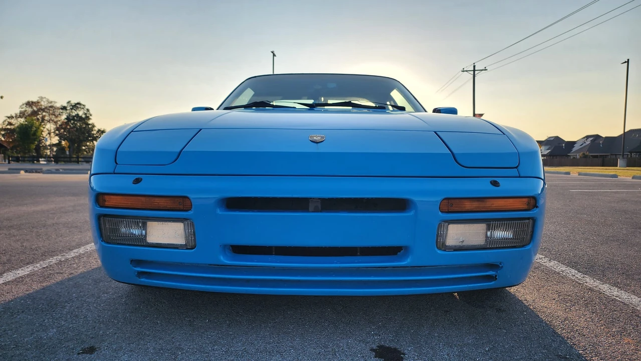 1986 Porsche 944 Turbo - Image 3 of 31