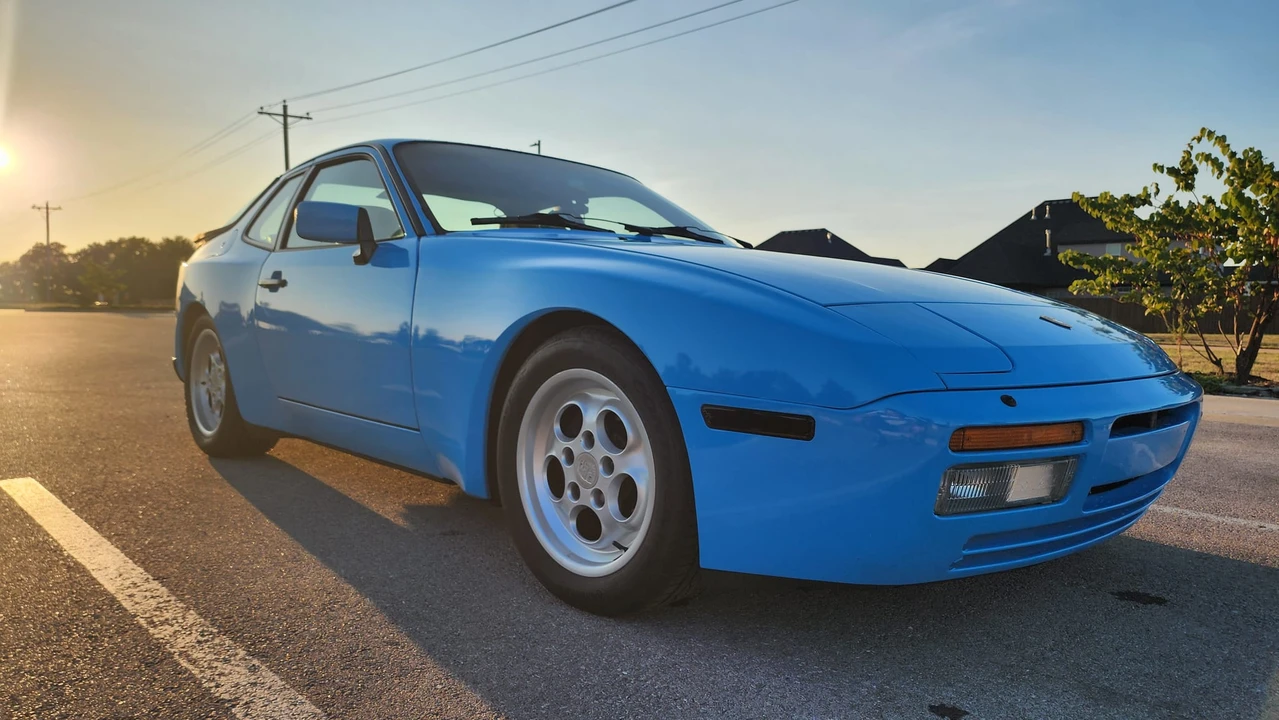 1986 Porsche 944 Turbo - Image 2 of 31