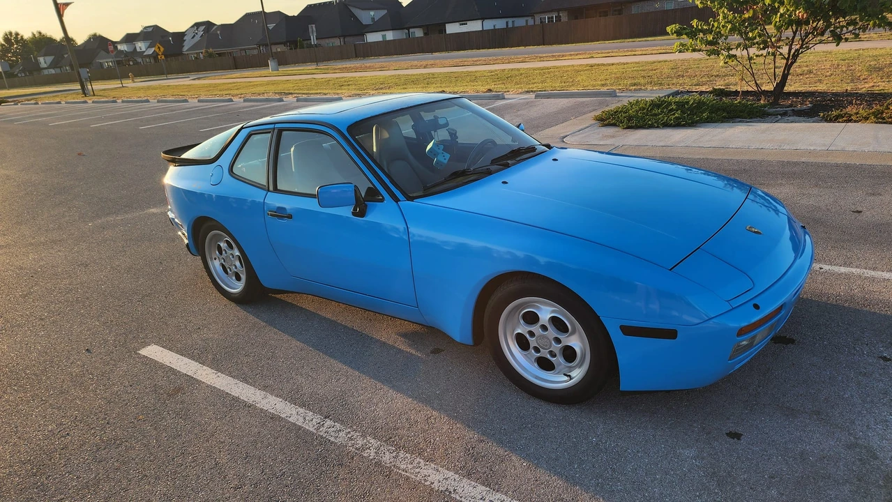 1986 Porsche 944 Turbo - Image 15 of 31