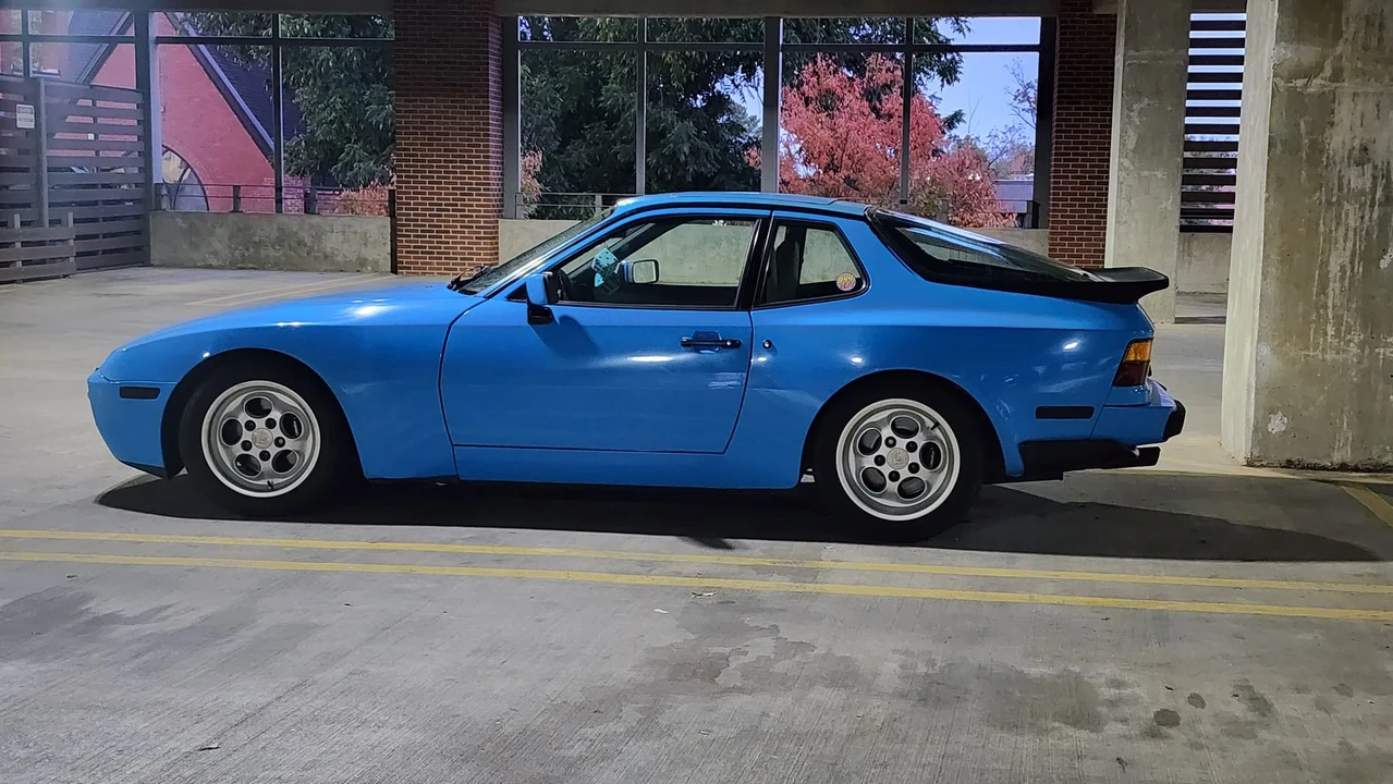 1986 Porsche 944 Turbo - Image 17 of 31