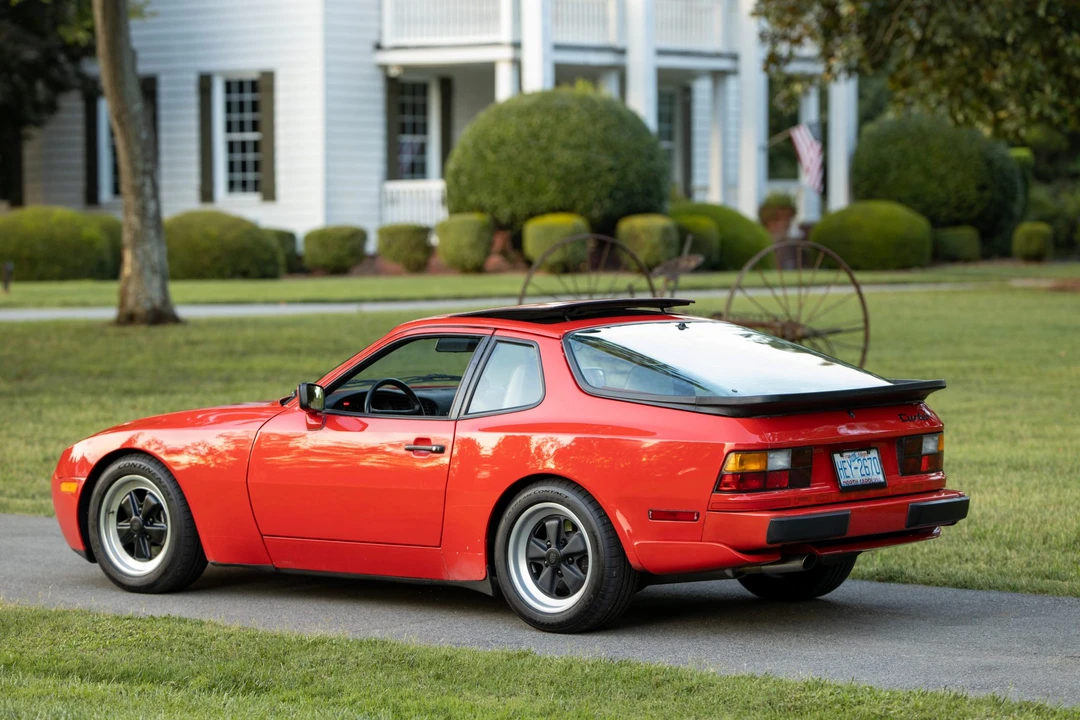 1986 Porsche 944 Turbo - Image 19 of 31