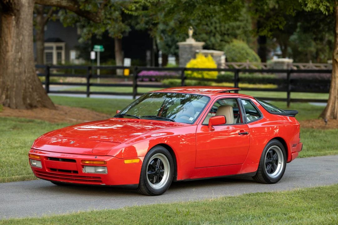 1986 Porsche 944 Turbo - Image 23 of 31