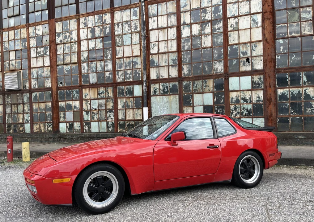 1986 Porsche 944 Turbo - Image 12 of 31